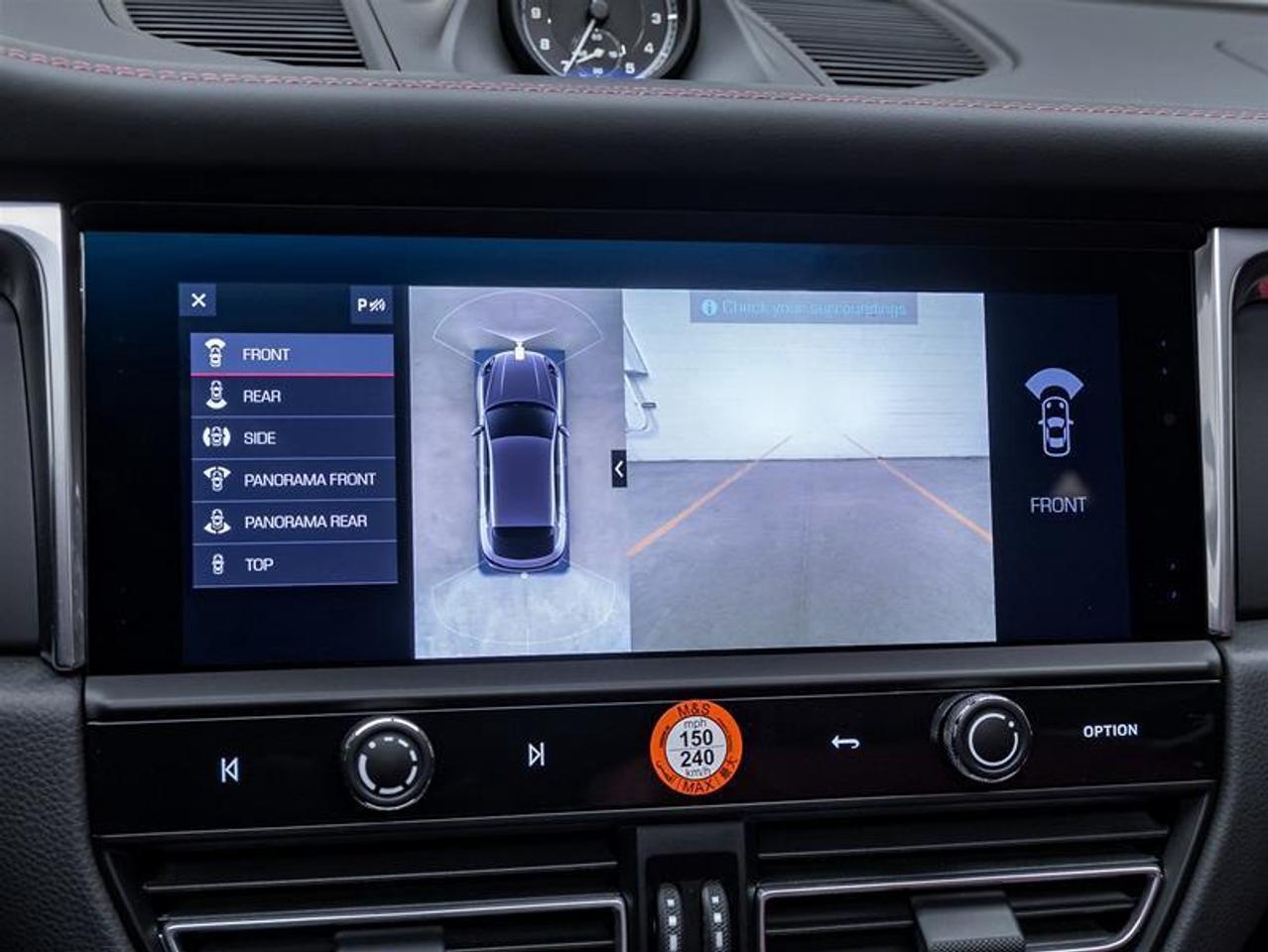 2025 Porsche Macan  Photo