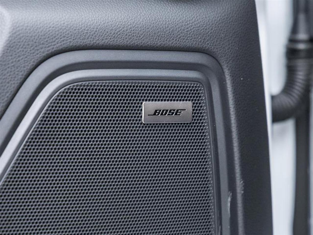 2025 Porsche Macan  Photo