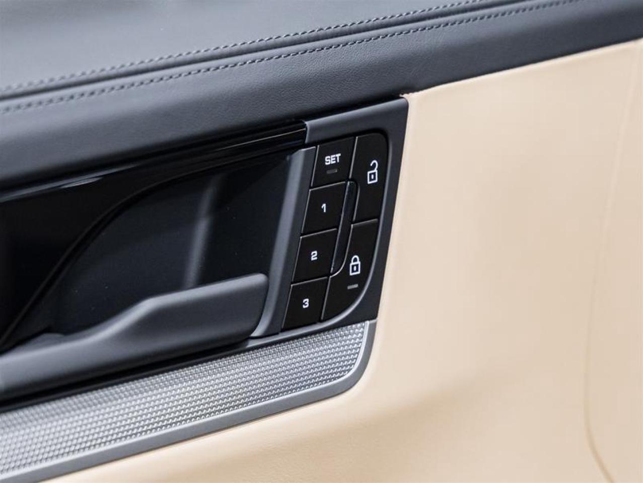 2026 Porsche Cayenne  Photo