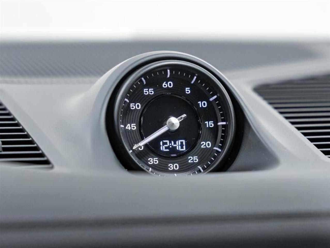 2026 Porsche Cayenne  Photo