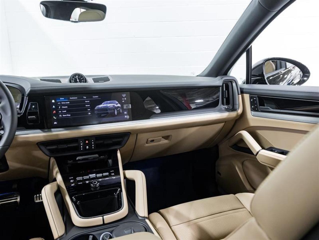 2026 Porsche Cayenne  Photo