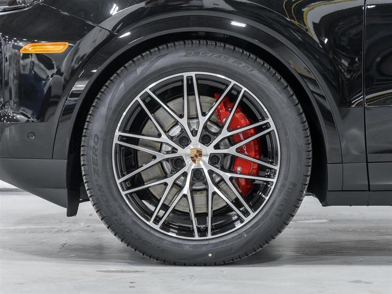 2026 Porsche Cayenne  Photo