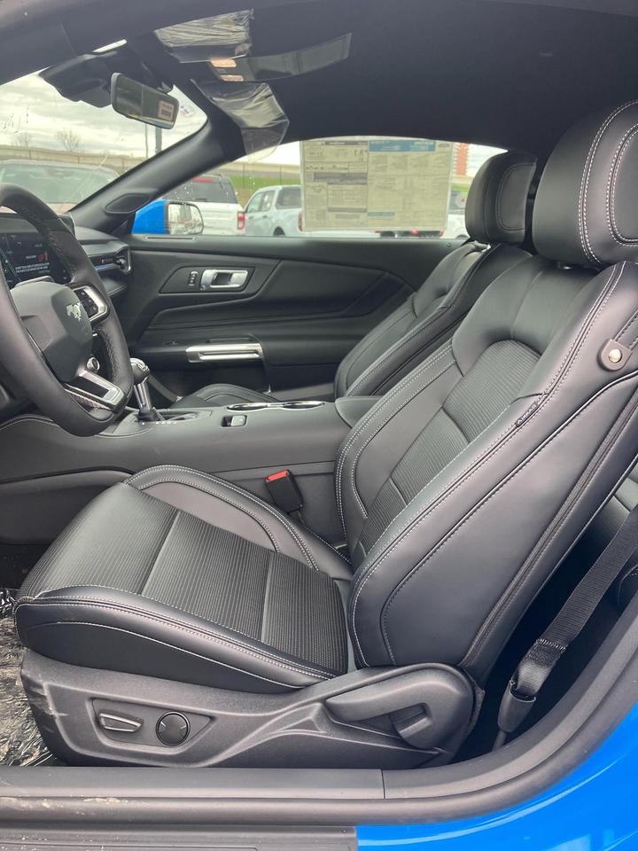 2026 Ford Mustang EcoBoost 2dr Fastback Photo