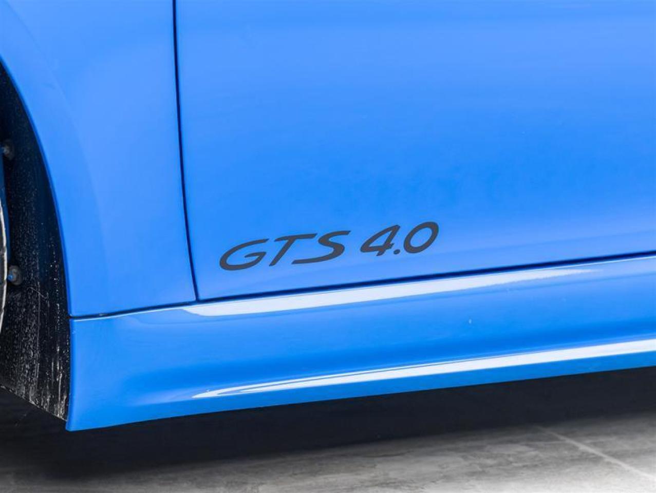 2025 Porsche 718 Cayman  Photo