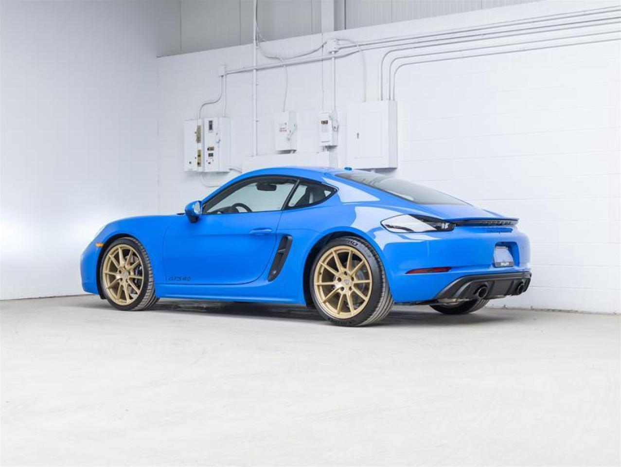 2025 Porsche 718 Cayman  Photo