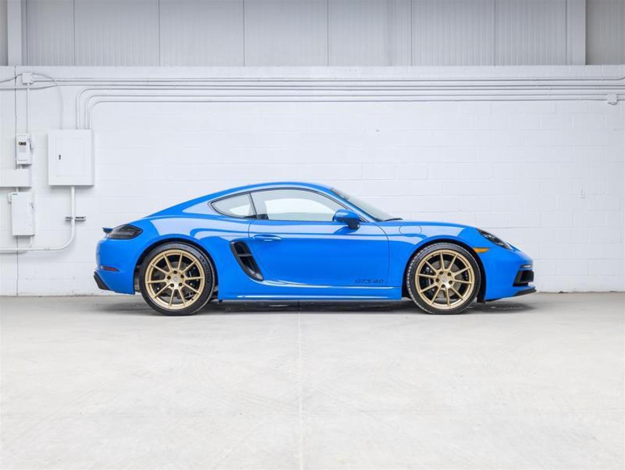 2025 Porsche 718 Cayman  Photo