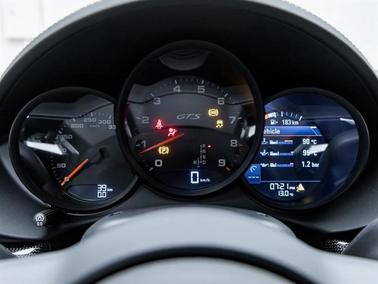 2025 Porsche 718 Cayman  Photo