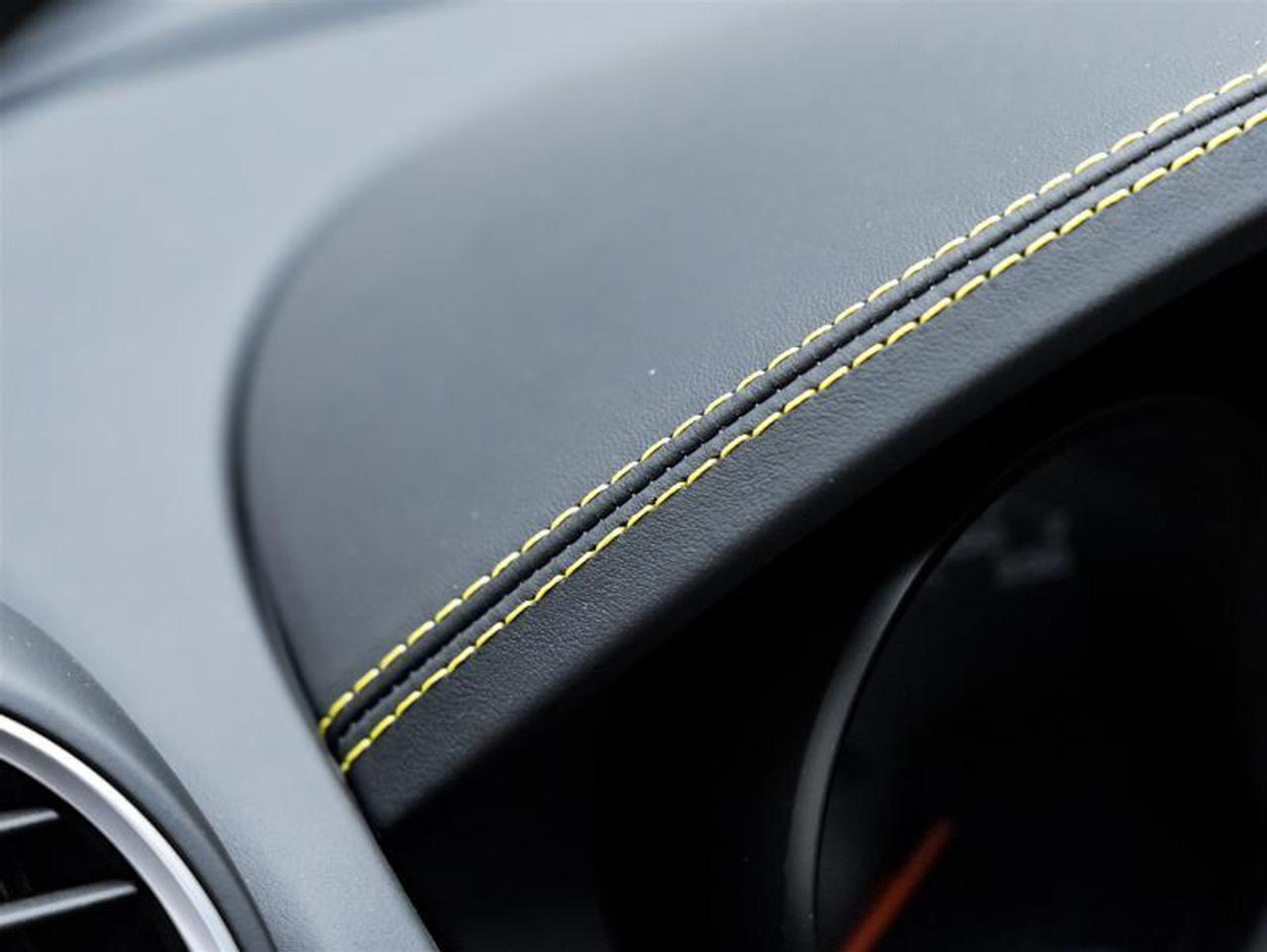 2025 Porsche 718 Cayman  Photo