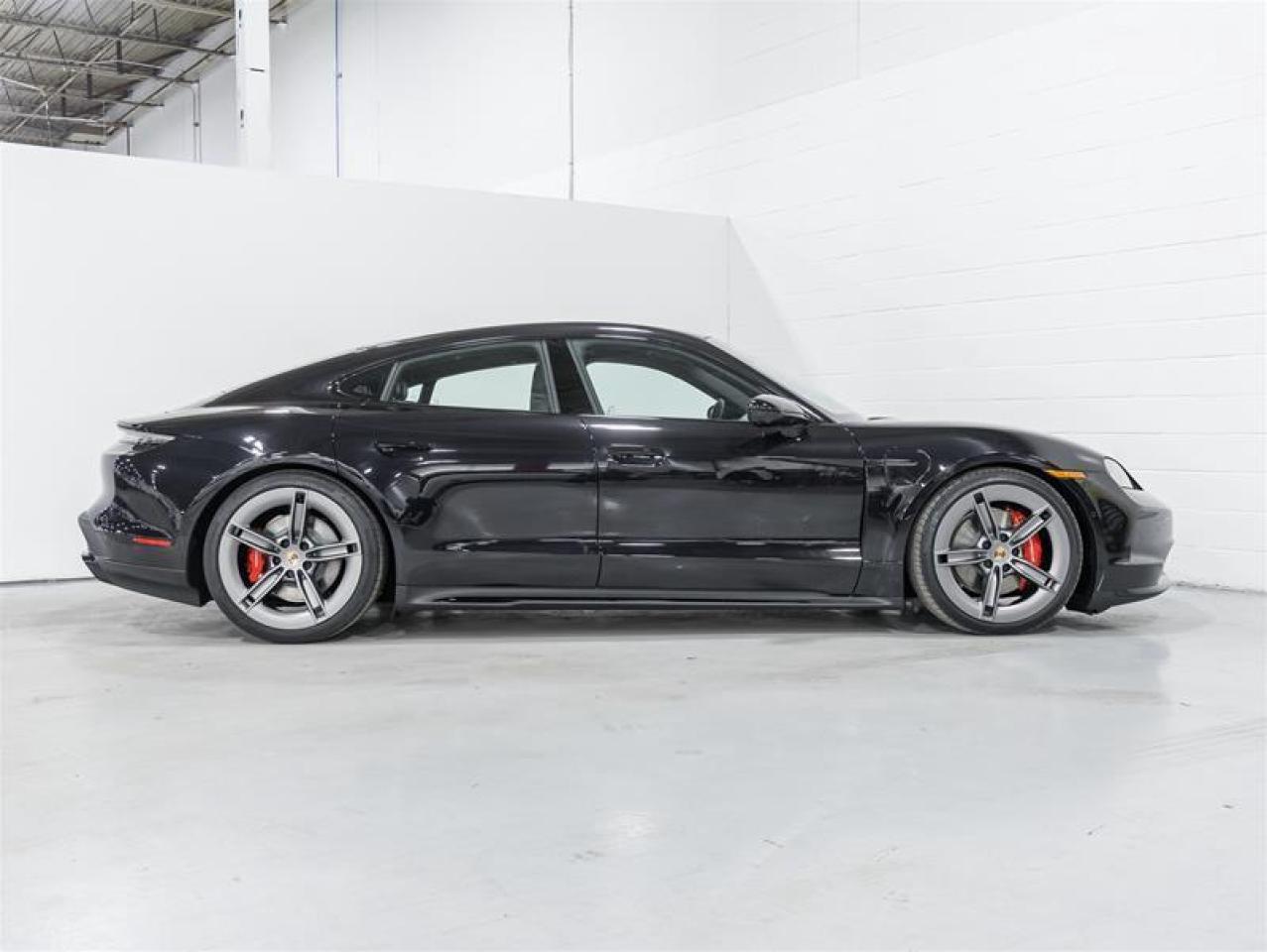 2026 Porsche Taycan  Photo