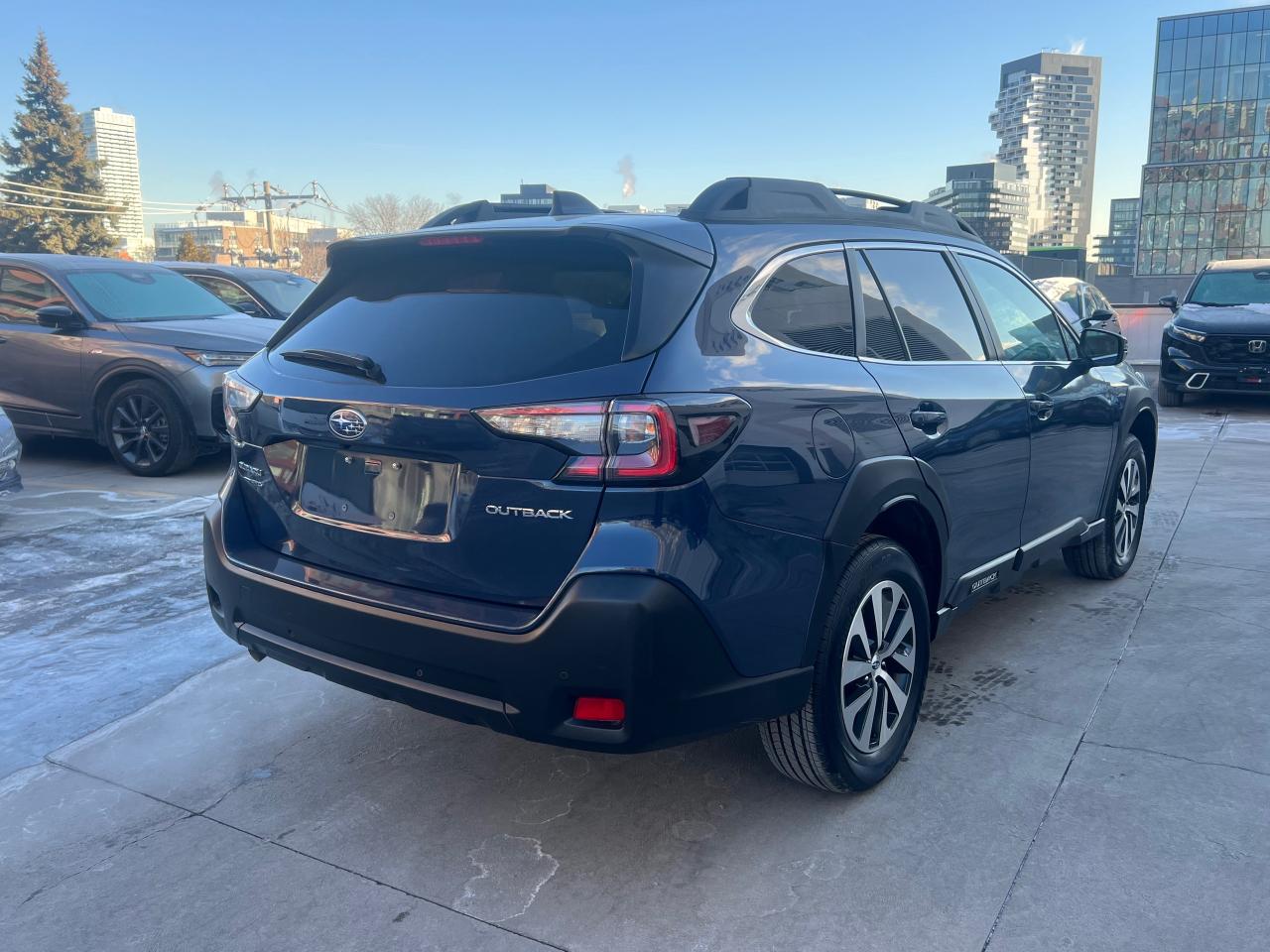 2023 Subaru Outback Touring 4dr All-Wheel Drive Photo