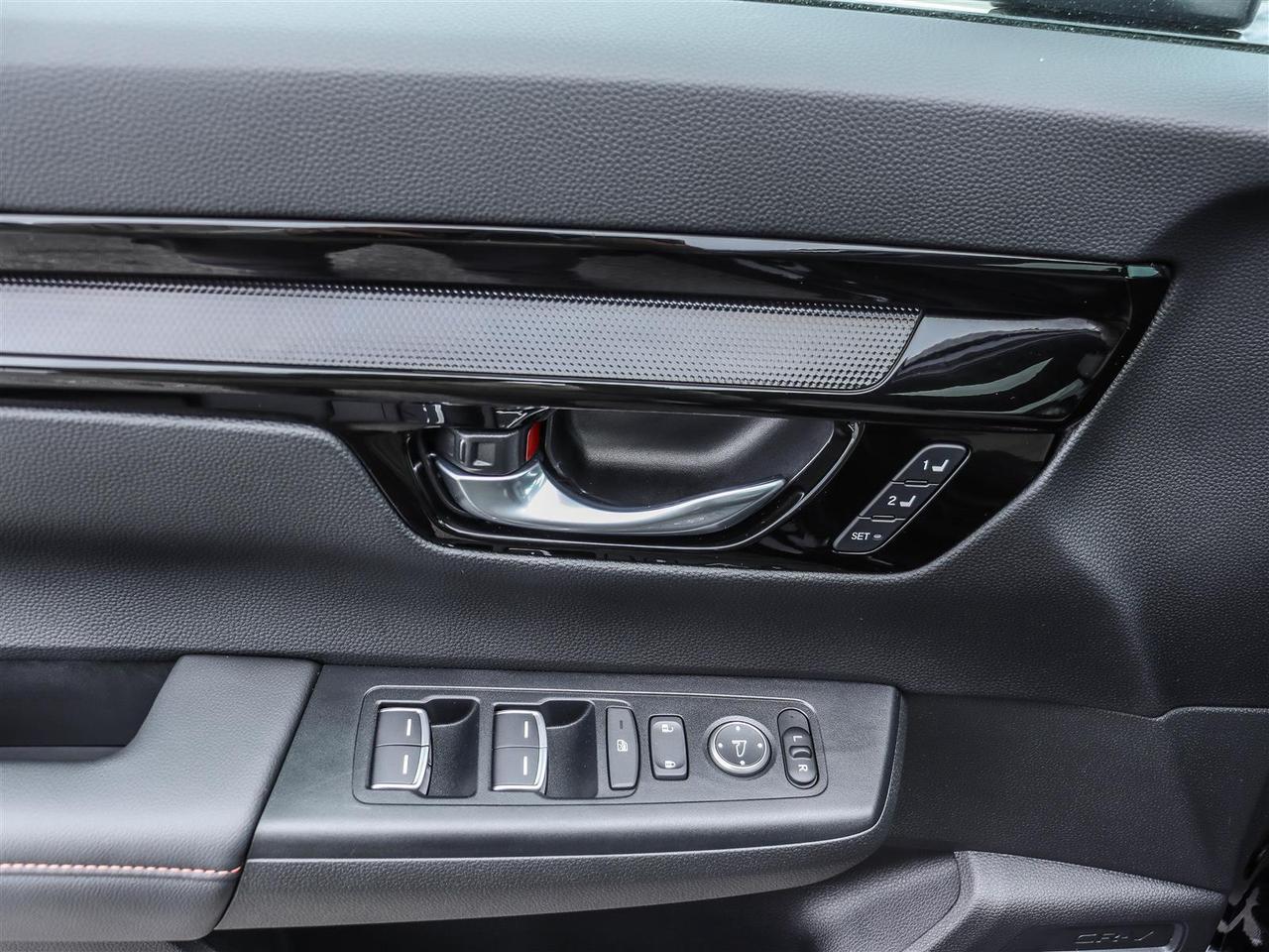 2024 Honda CR-V Hybrid Touring 4dr All-Wheel Drive Photo