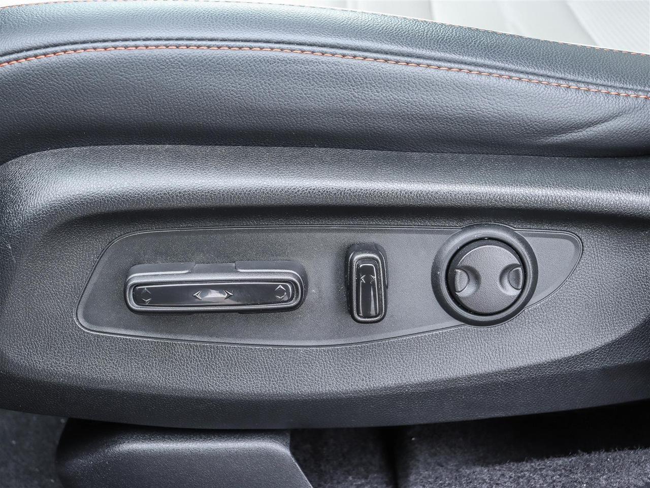 2024 Honda CR-V Hybrid Touring 4dr All-Wheel Drive Photo
