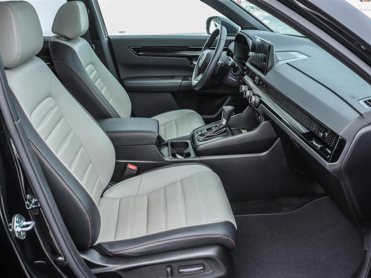 2024 Honda CR-V Hybrid Touring 4dr All-Wheel Drive Photo