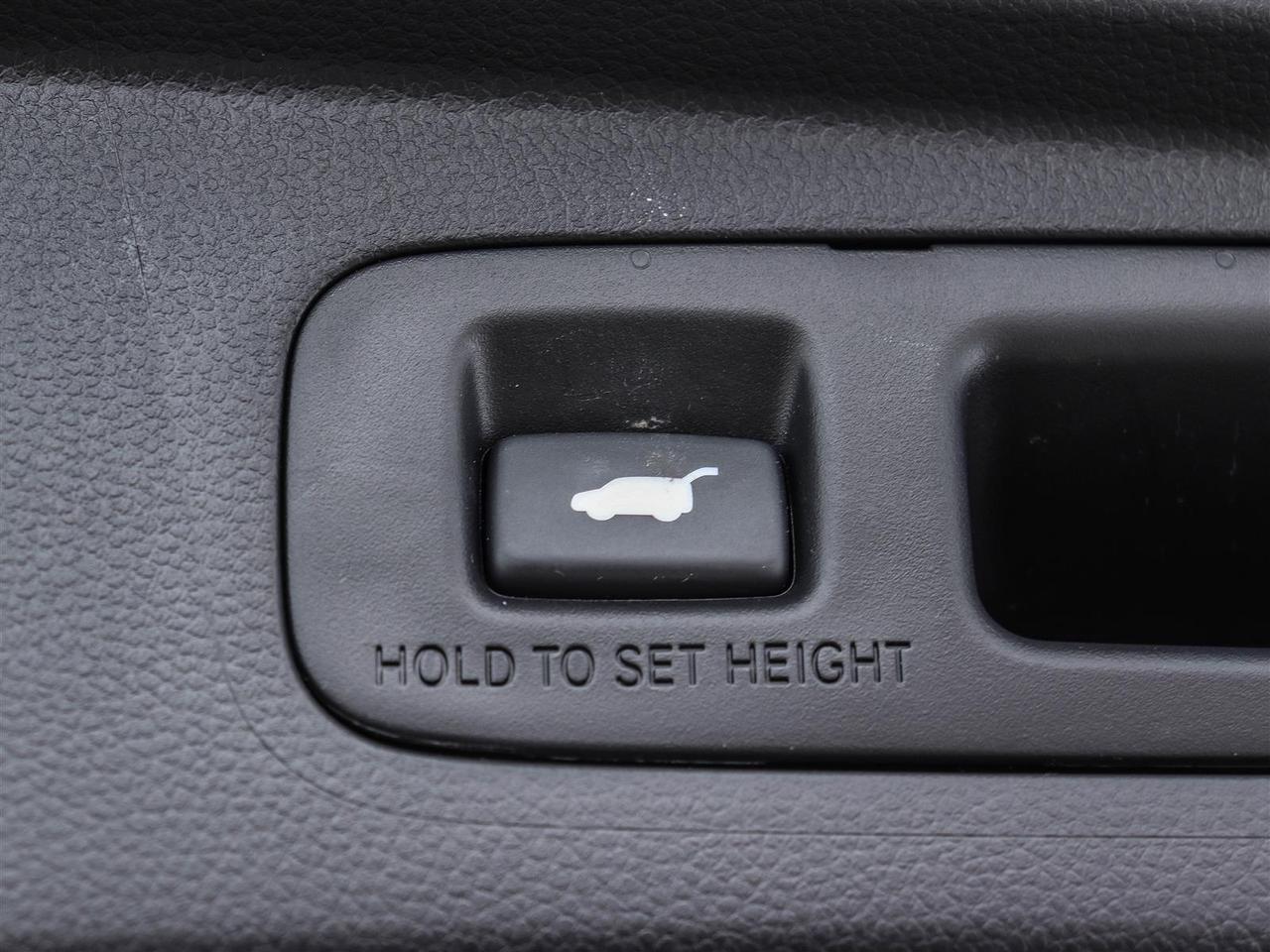 2024 Honda CR-V Hybrid Touring 4dr All-Wheel Drive Photo