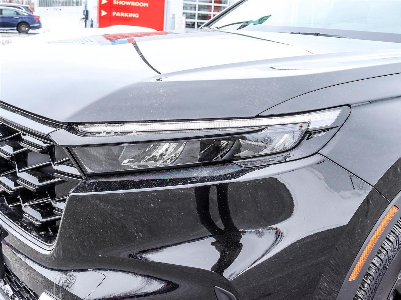 2024 Honda CR-V Hybrid Touring 4dr All-Wheel Drive Photo