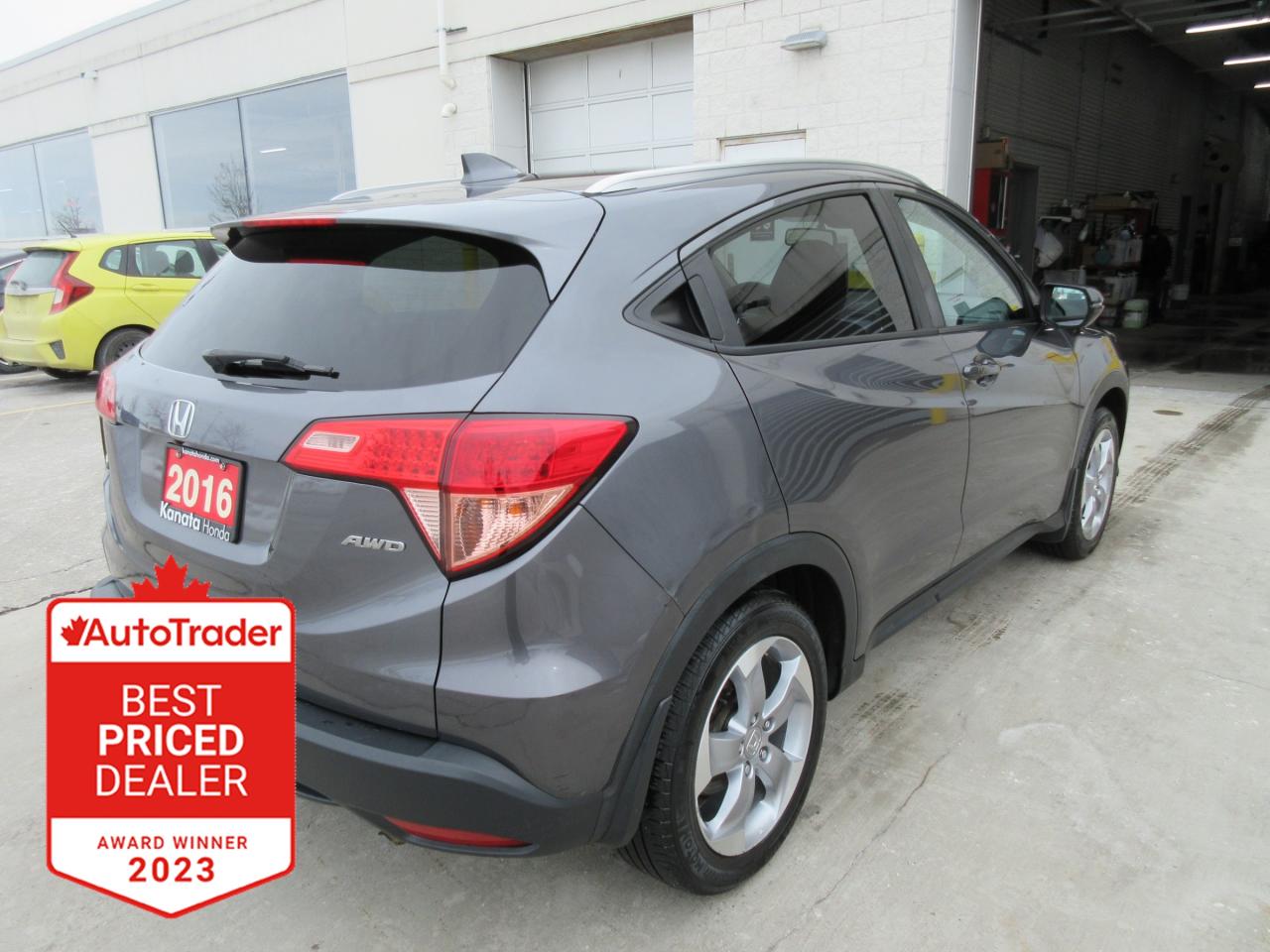 2016 Honda HR-V EX-L NAVI (CVT) 4dr All-Wheel Drive Photo