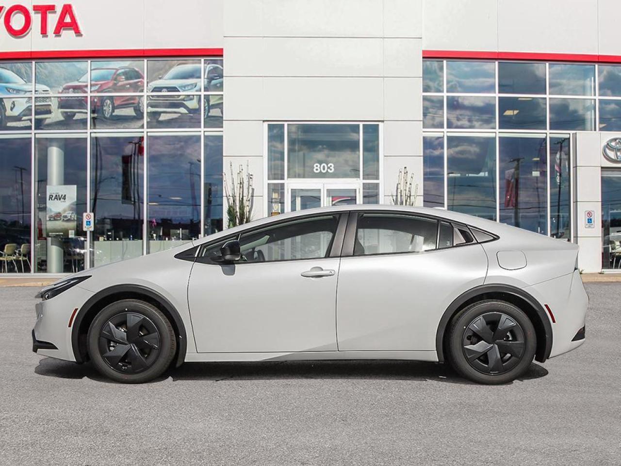 2026 Toyota Prius Plug-In Hybrid SE 5dr Hatchback Photo