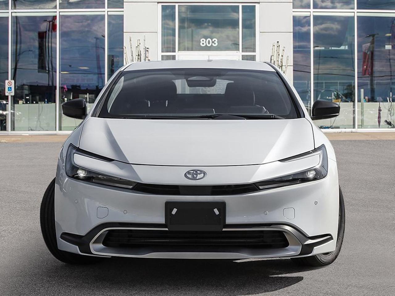 2026 Toyota Prius Plug-In Hybrid SE 5dr Hatchback Photo1