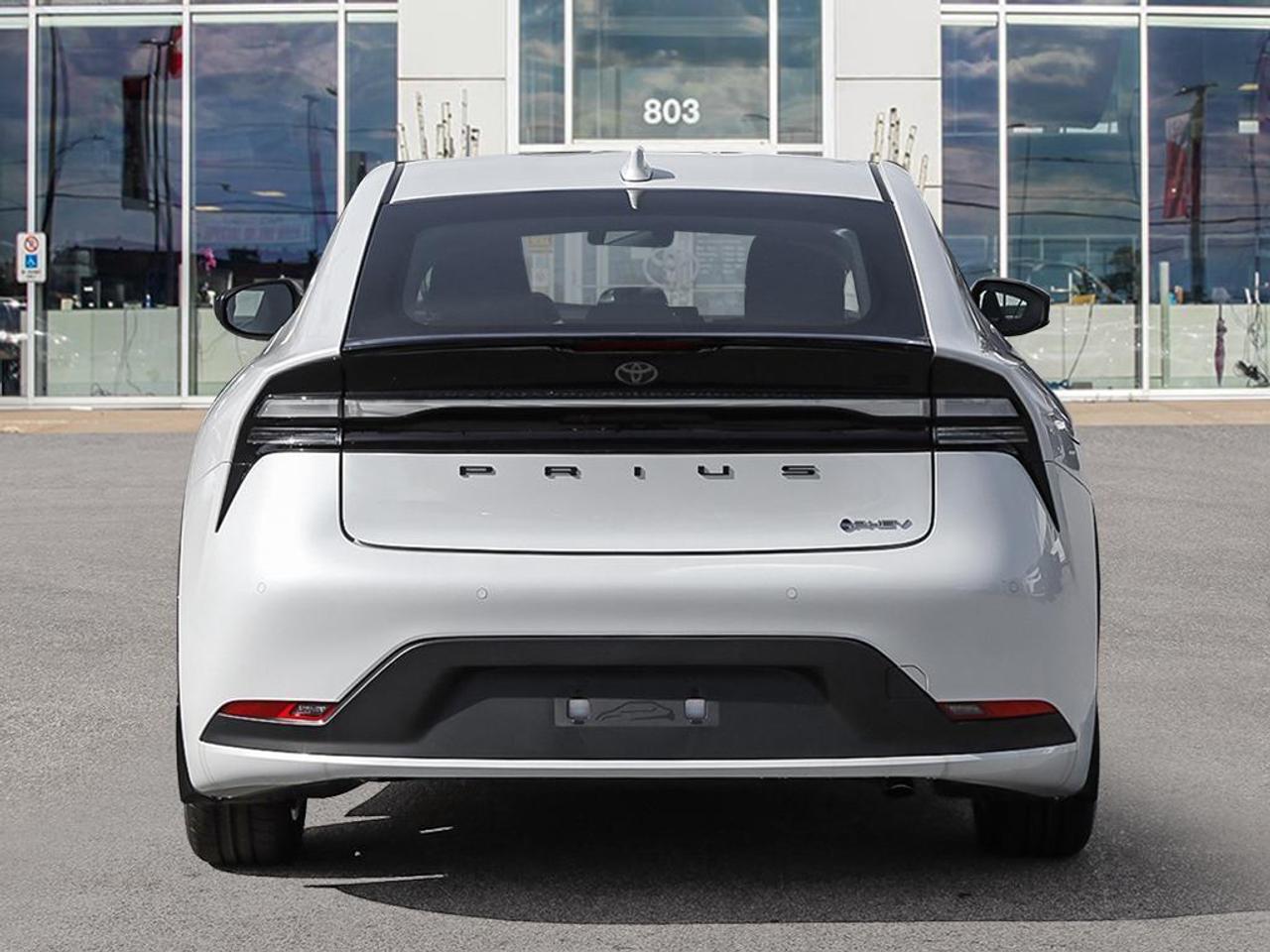 2026 Toyota Prius Plug-In Hybrid SE 5dr Hatchback Photo