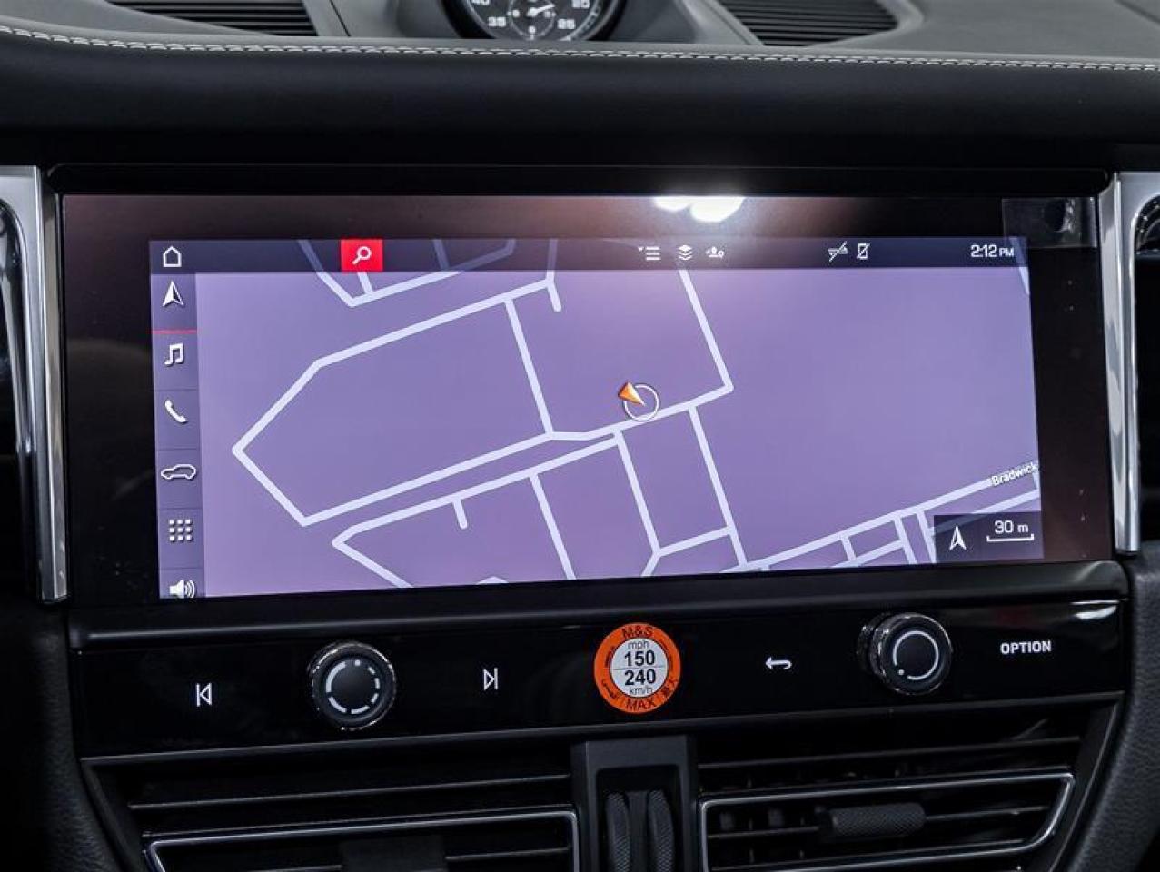 2026 Porsche Macan  Photo