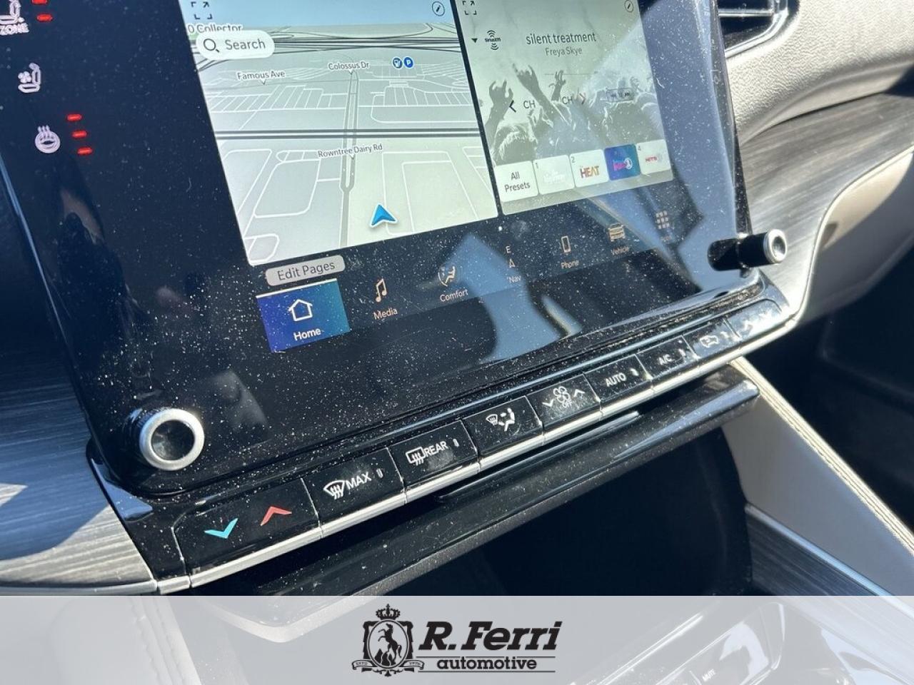 2023 Jeep Wagoneer L Series II 4dr 4x4 Photo