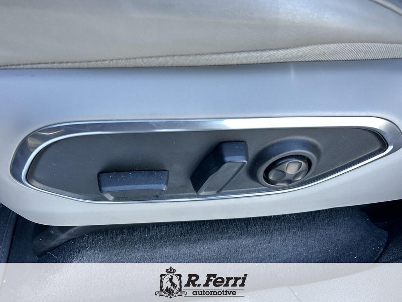 2023 Jeep Wagoneer L Series II 4dr 4x4 Photo