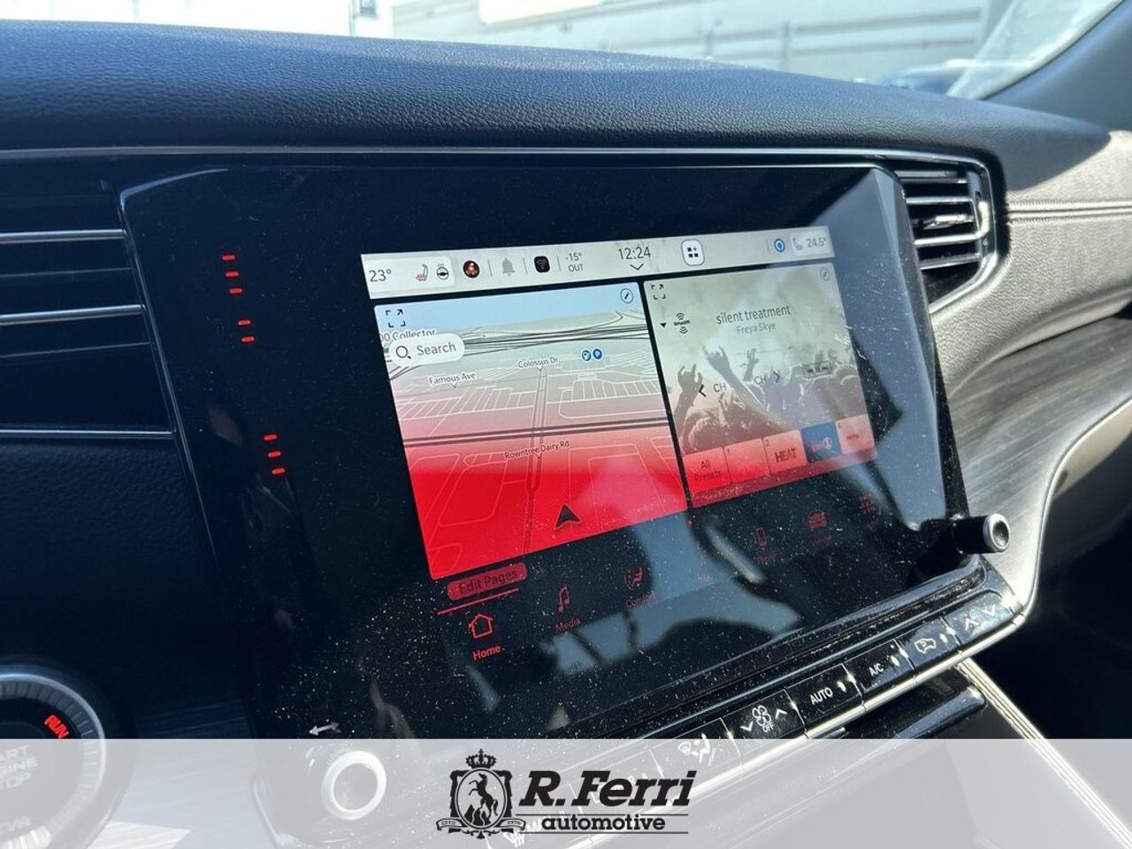 2023 Jeep Wagoneer L Series II 4dr 4x4 Photo