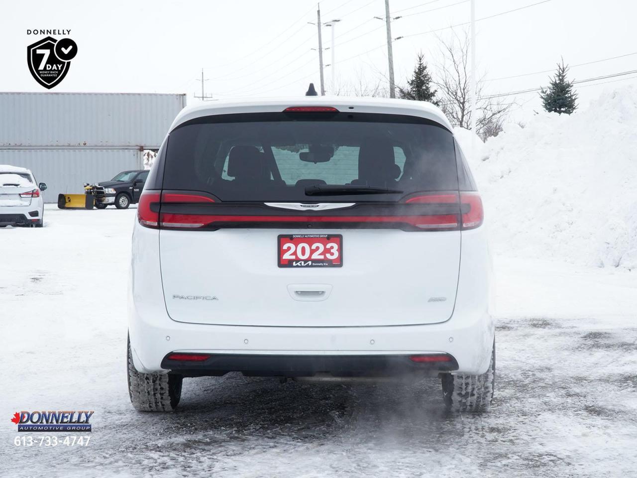 2023 Chrysler Pacifica  Photo