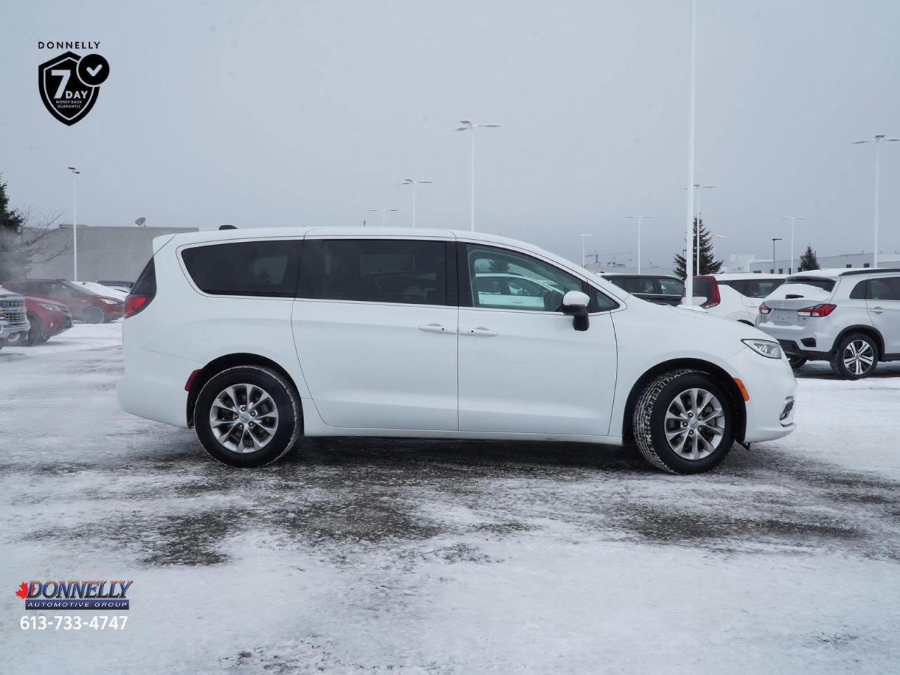 2023 Chrysler Pacifica  Photo