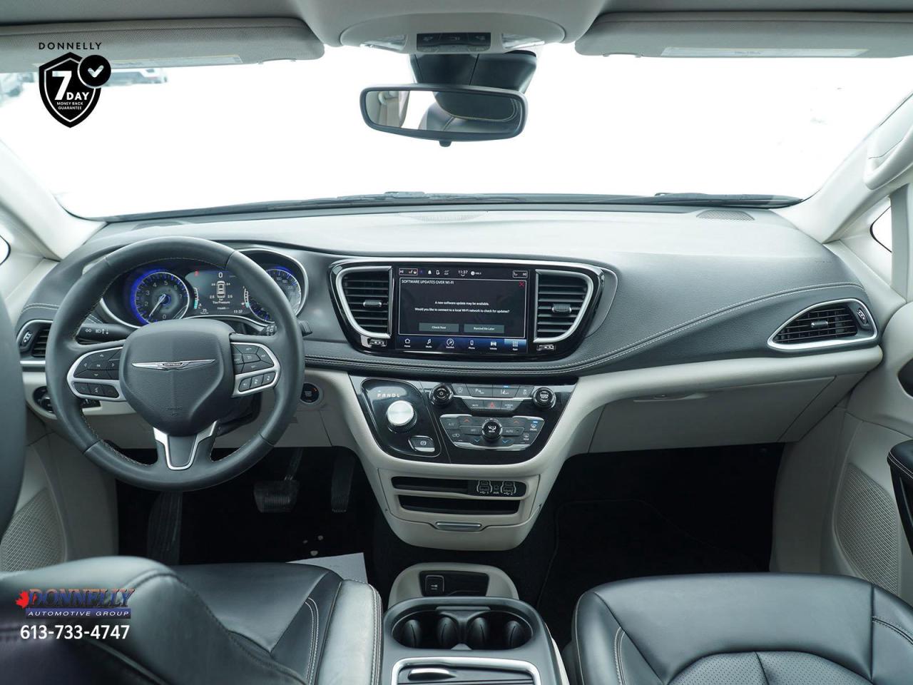 2023 Chrysler Pacifica  Photo