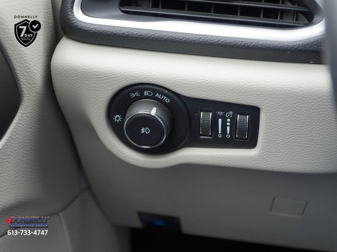 2023 Chrysler Pacifica  Photo