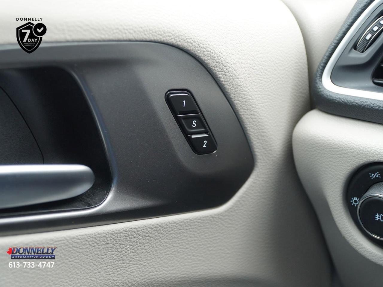 2023 Chrysler Pacifica  Photo