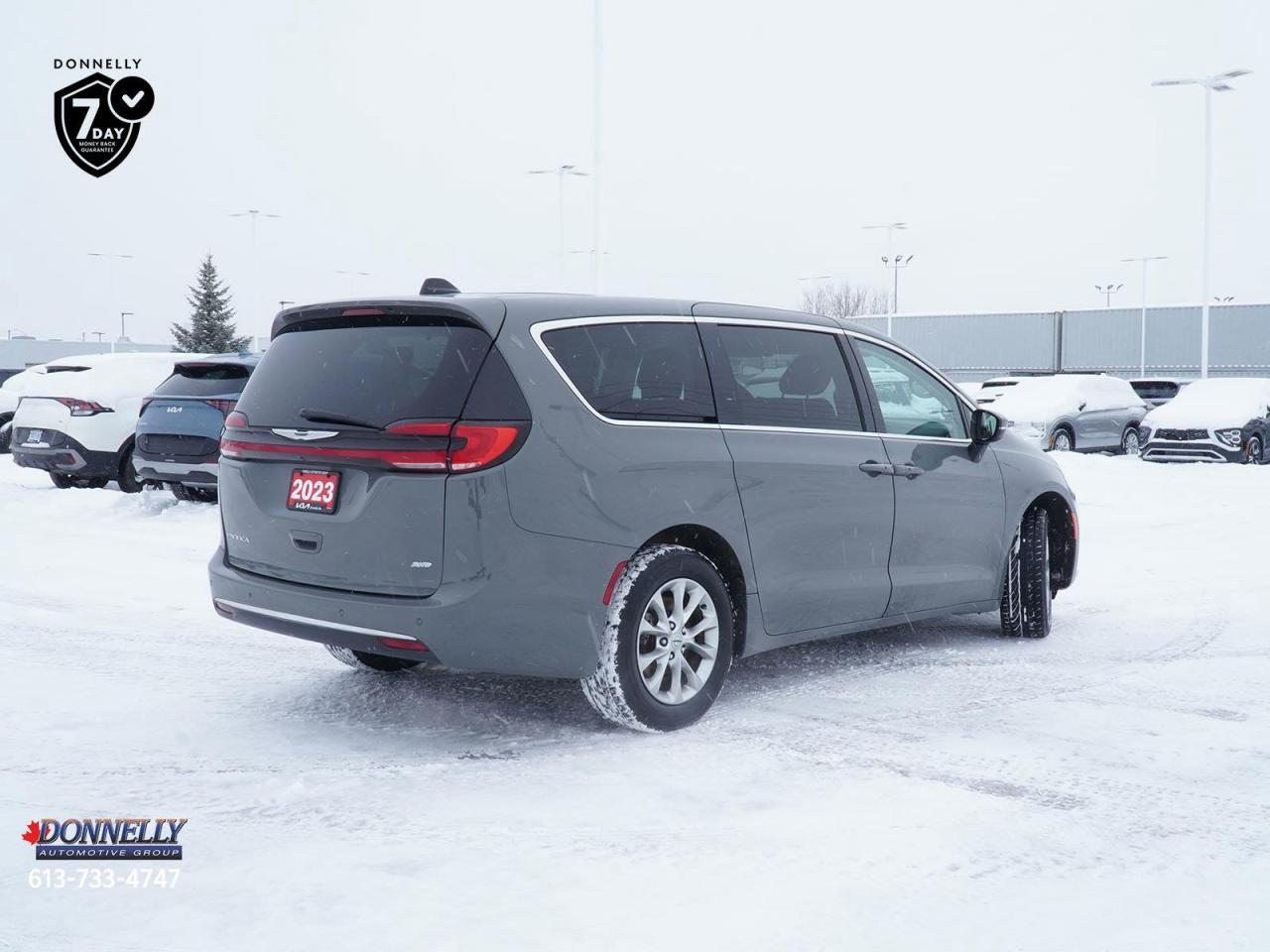 2023 Chrysler Pacifica  Photo