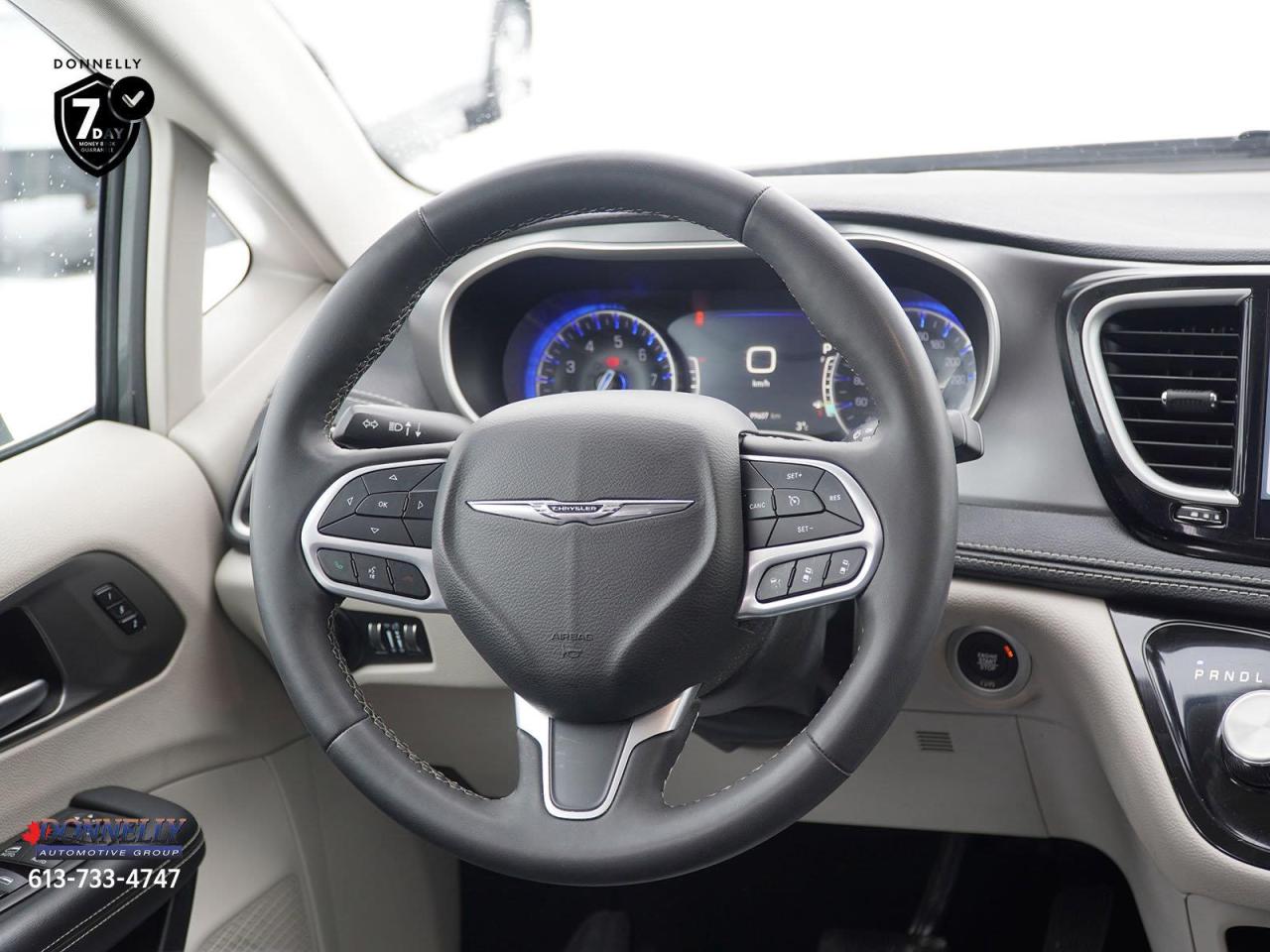 2023 Chrysler Pacifica  Photo
