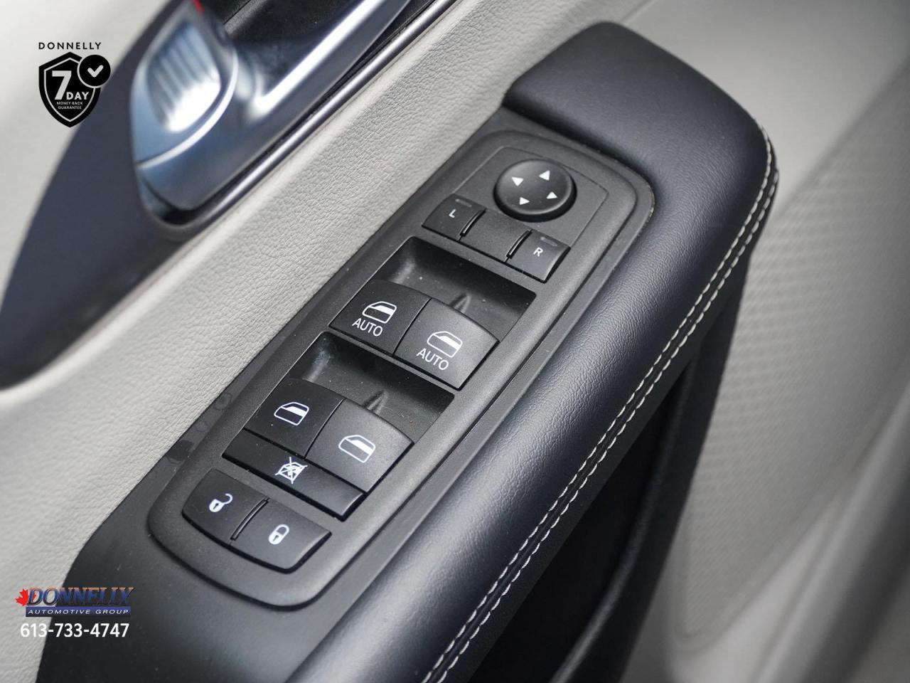 2023 Chrysler Pacifica  Photo