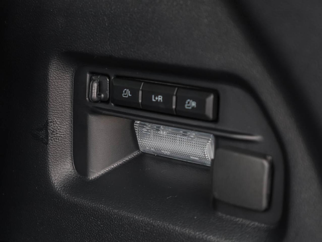 2026 Ford Explorer Tremor 4dr 4x4 Photo