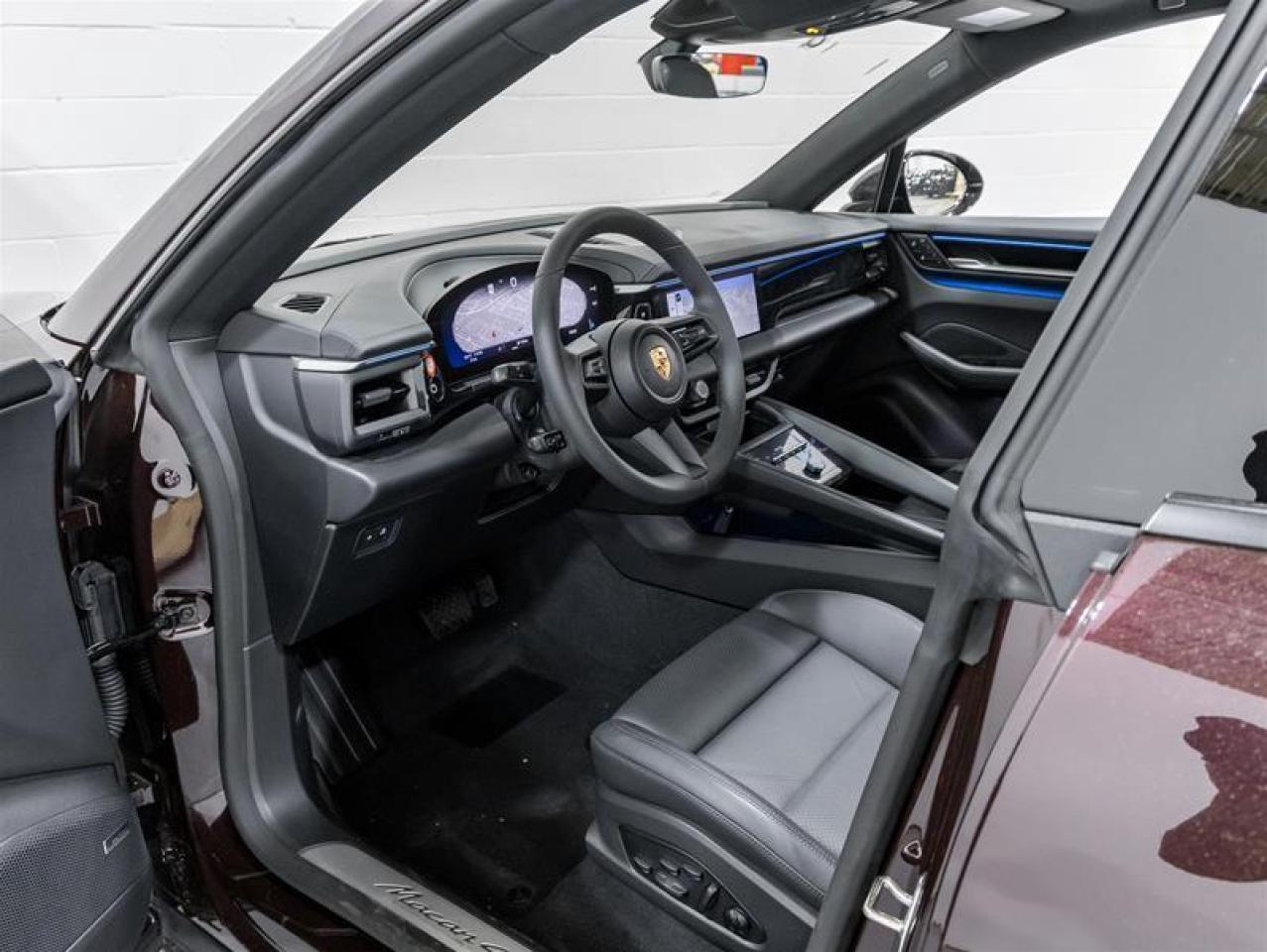 2024 Porsche Macan  Photo