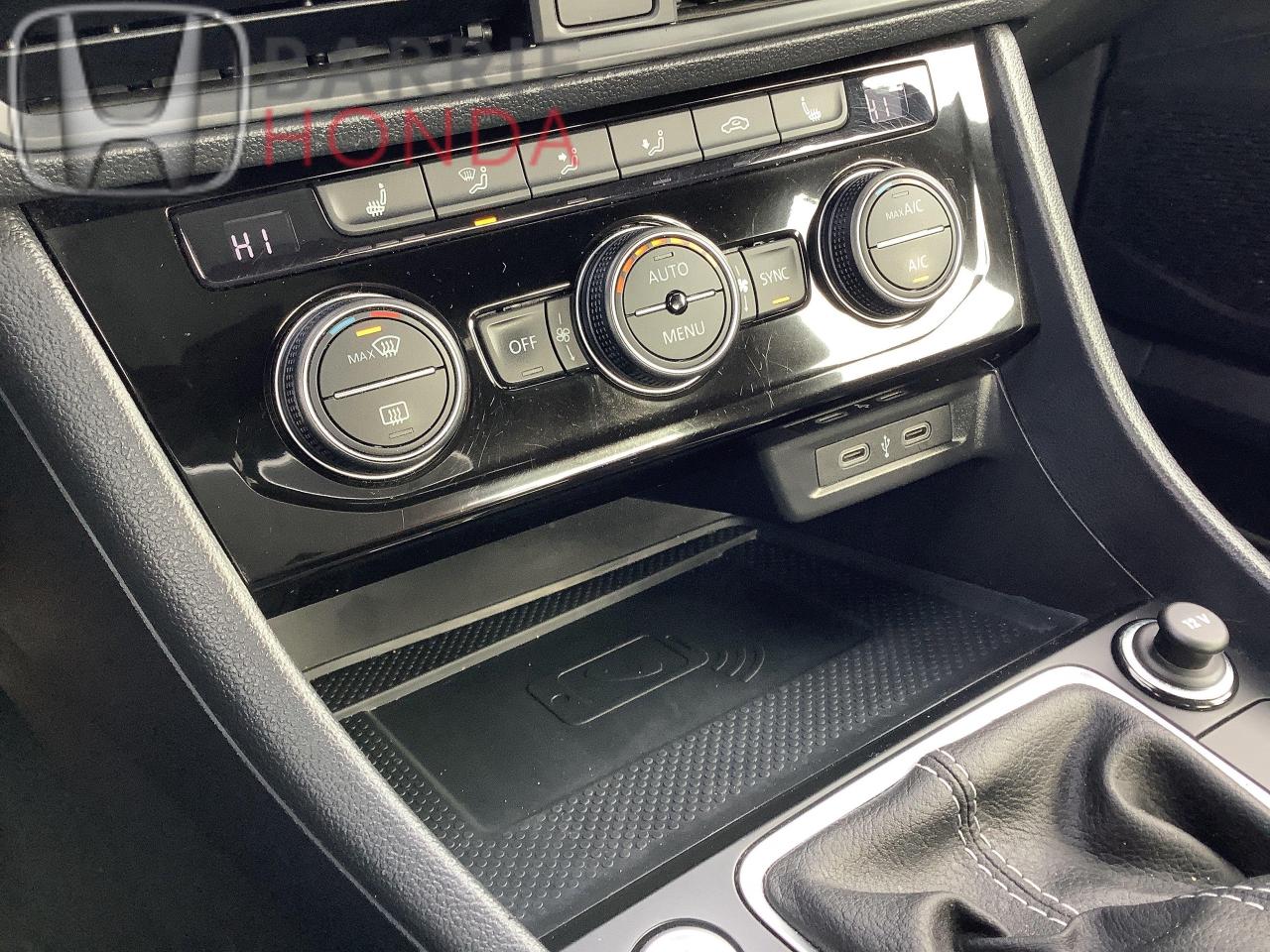 2023 Volkswagen Jetta Comfortline (A8) 4dr Sedan Photo