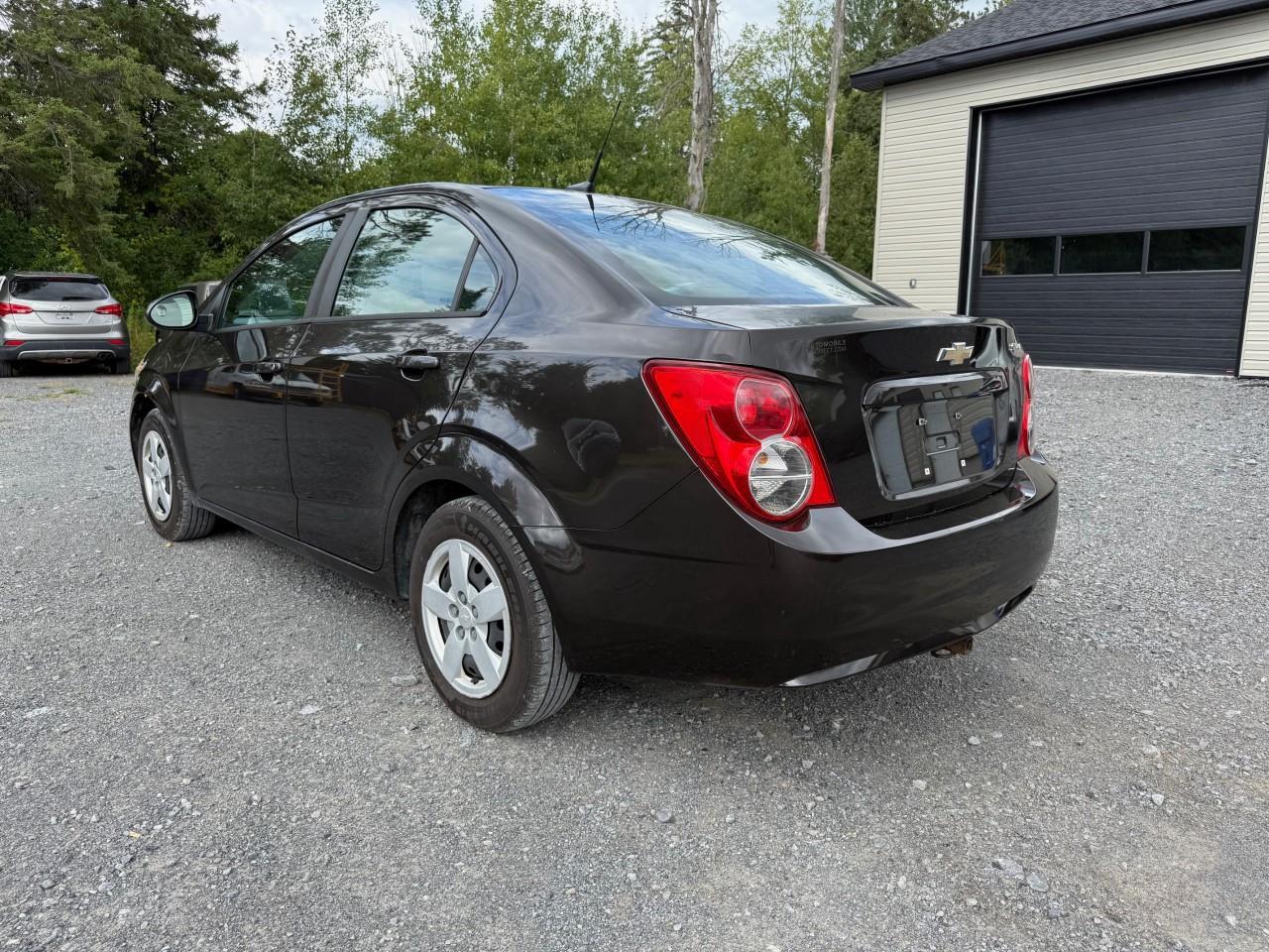 2014 Chevrolet Sonic LS Auto 4dr Sedan Photo