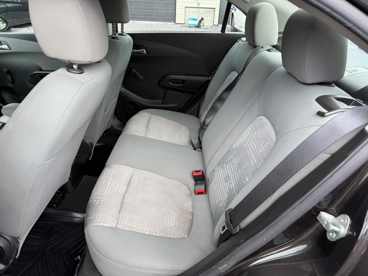 2014 Chevrolet Sonic LS Auto 4dr Sedan Photo