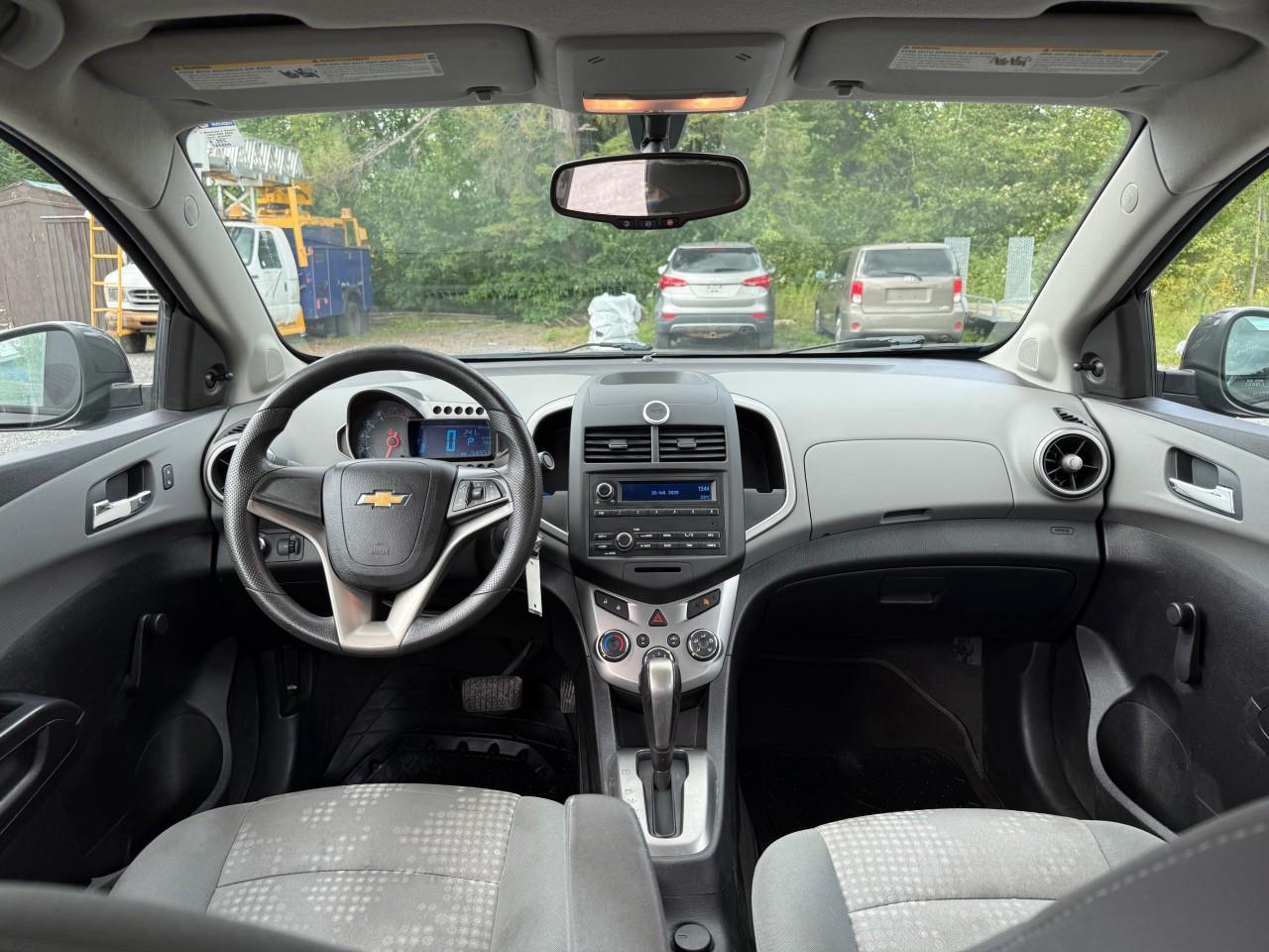 2014 Chevrolet Sonic LS Auto 4dr Sedan Photo