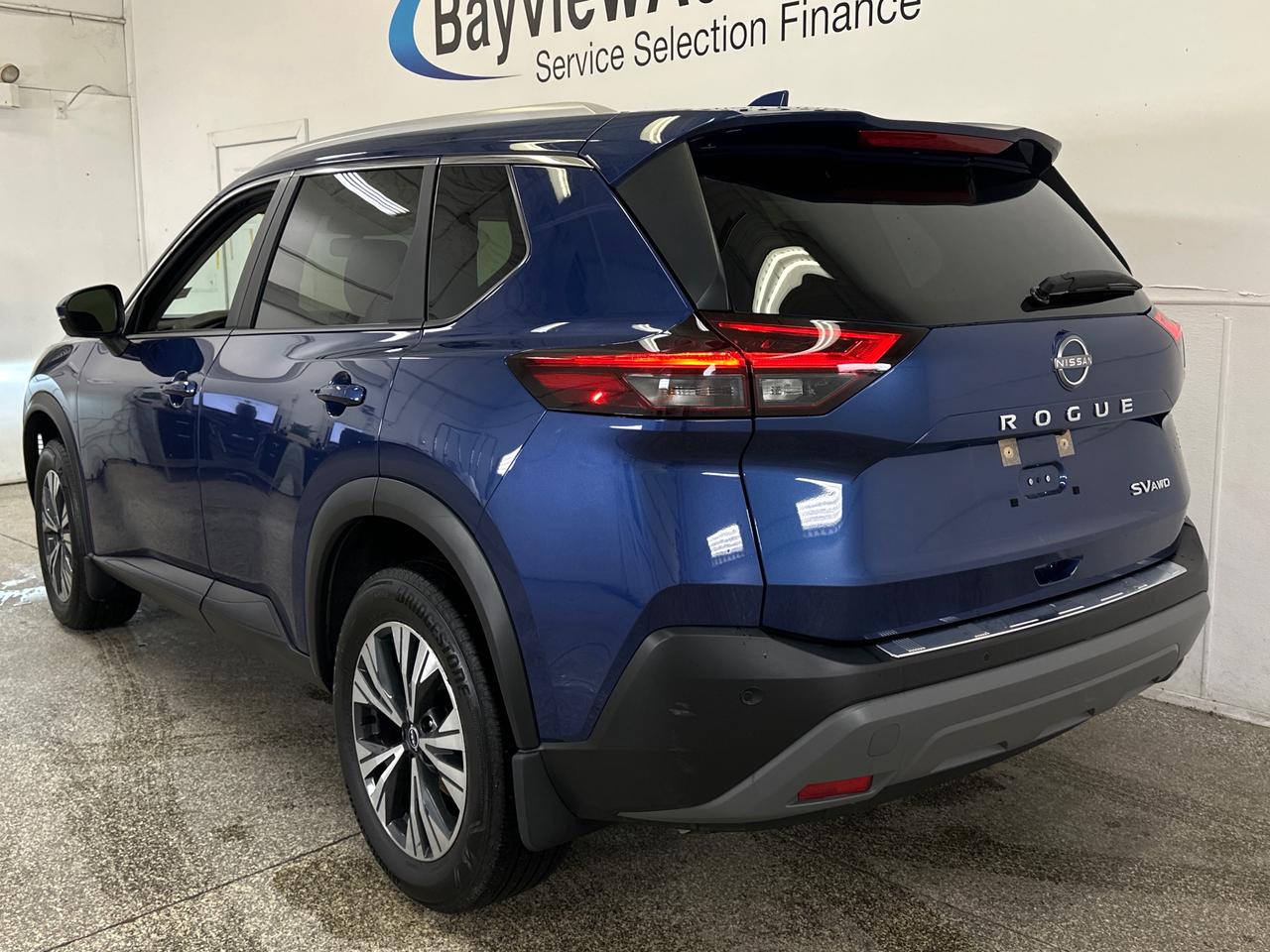 2023 Nissan Rogue SV Moonroof 4dr All-Wheel Drive Sport Utility Photo4