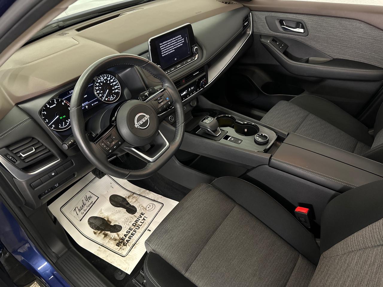 2023 Nissan Rogue SV Moonroof 4dr All-Wheel Drive Sport Utility Photo