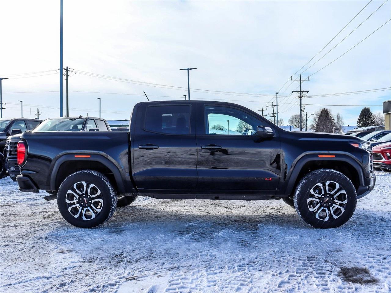 2026 GMC Canyon Crew Cab Short Box 4-Wheel Drive AT4 Photo