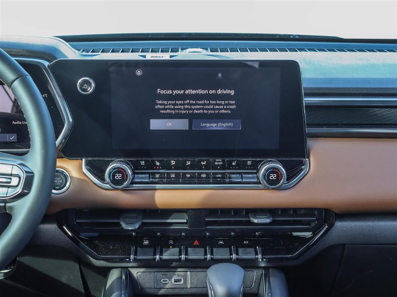 2026 GMC Canyon Crew Cab Short Box 4-Wheel Drive AT4 Photo