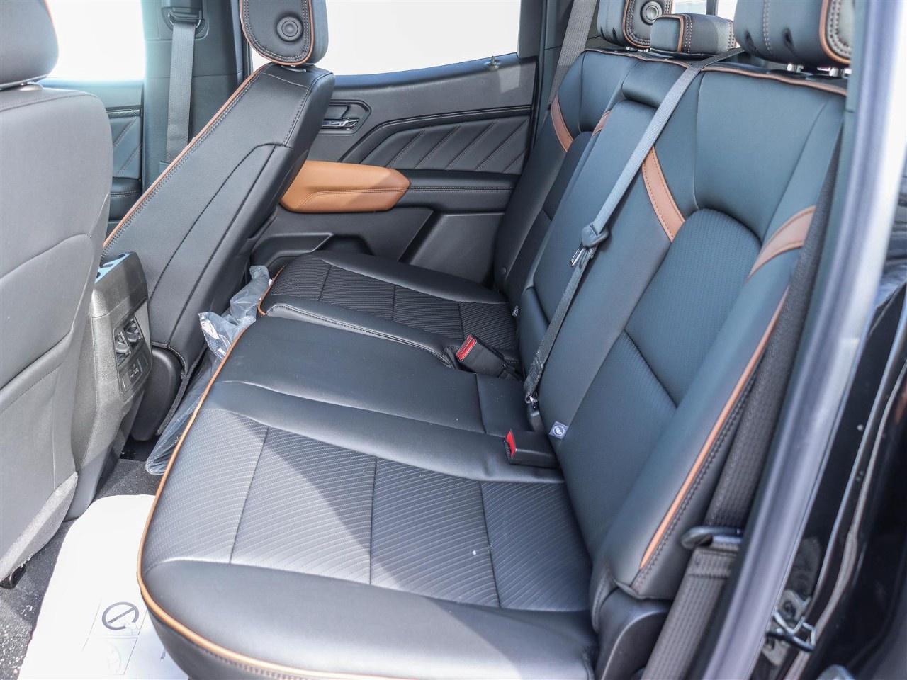 2026 GMC Canyon Crew Cab Short Box 4-Wheel Drive AT4 Photo