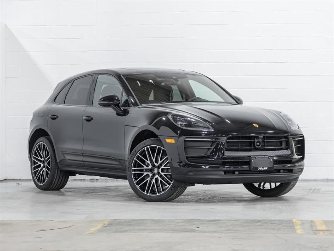 2026 Porsche Macan  Photo