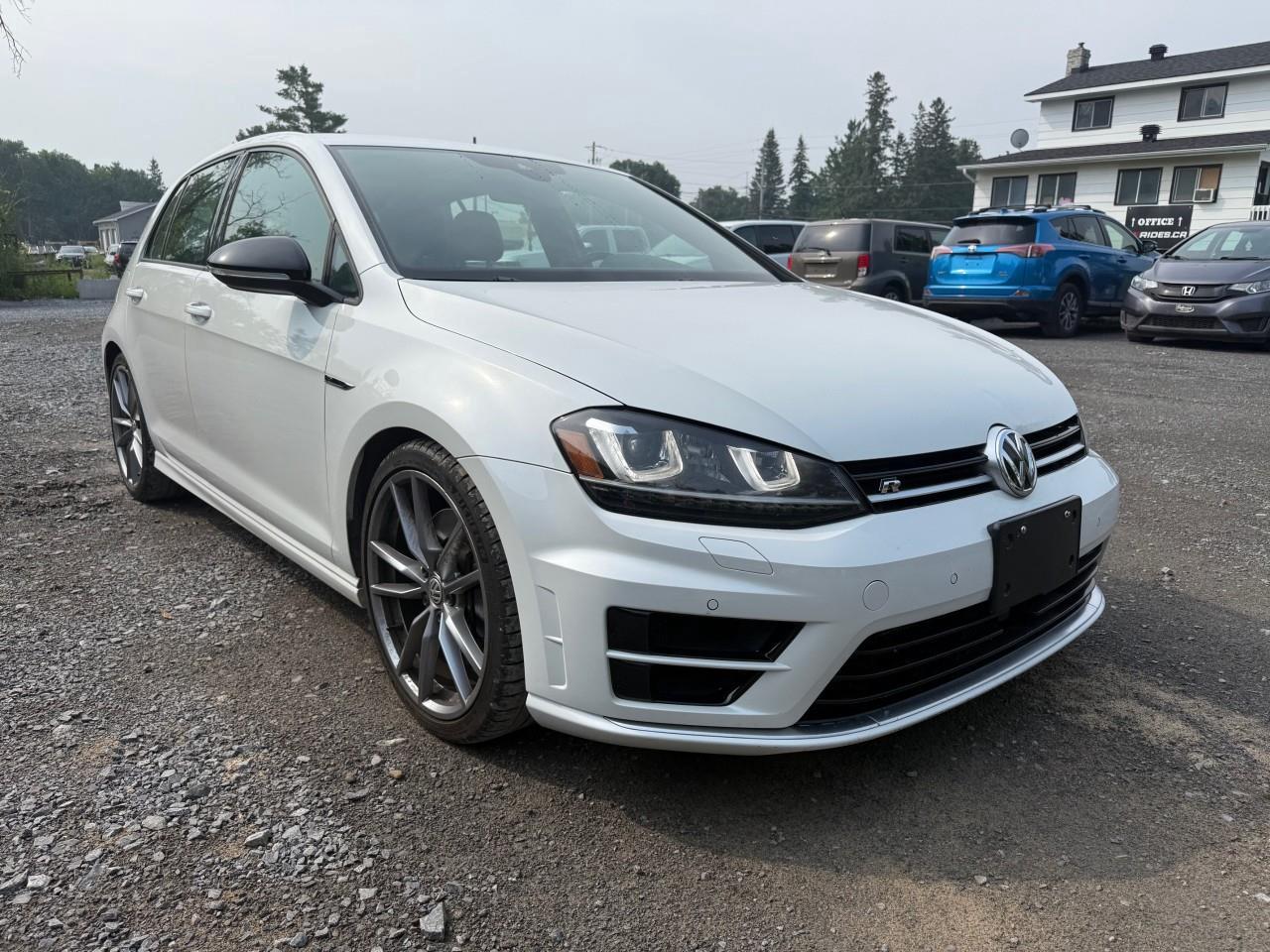 2017 Volkswagen Golf R 2.0 TSI (DSG) 4dr All-Wheel Drive 4MOTION Hatchback Photo