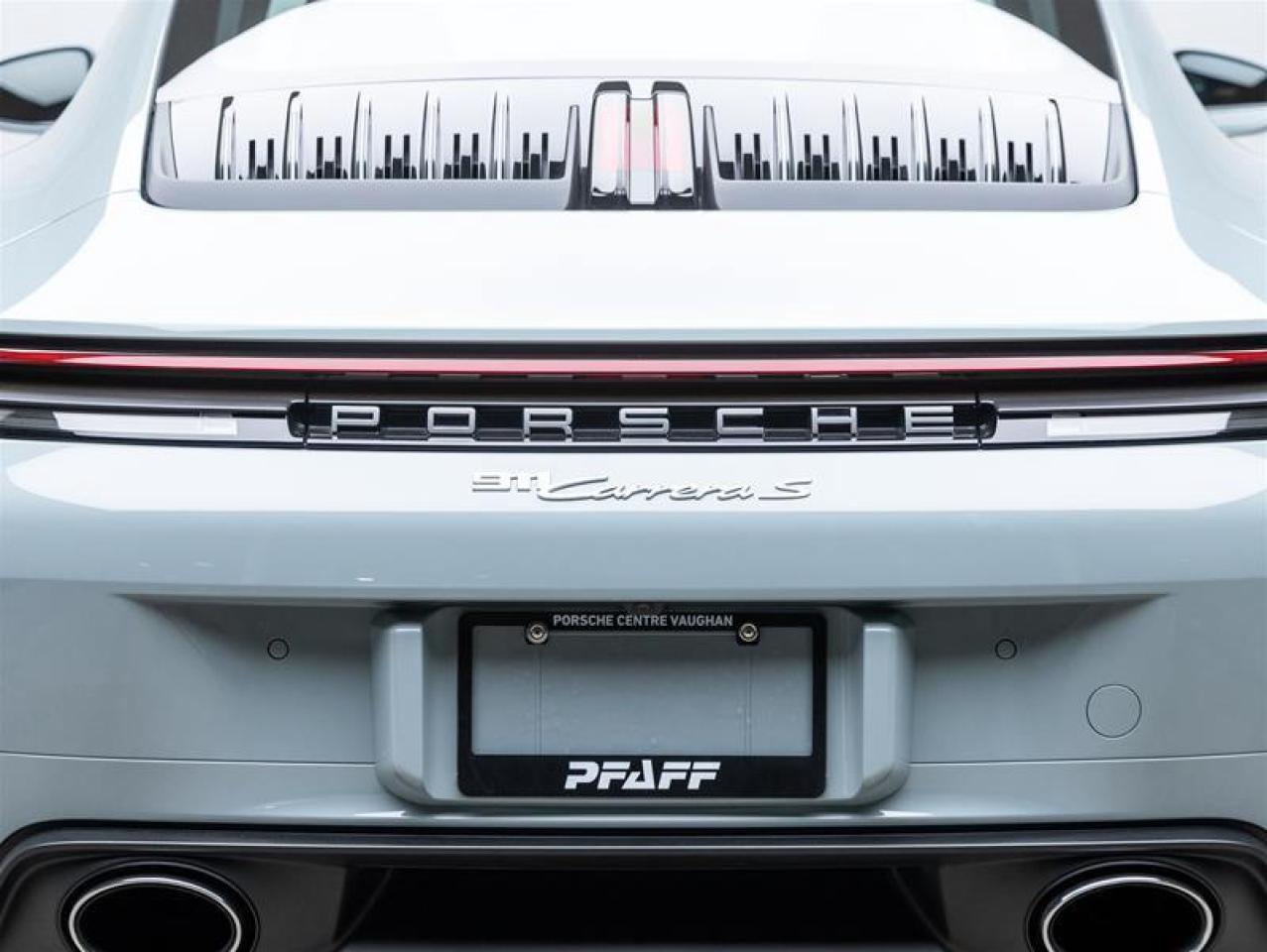 2025 Porsche 911  Photo