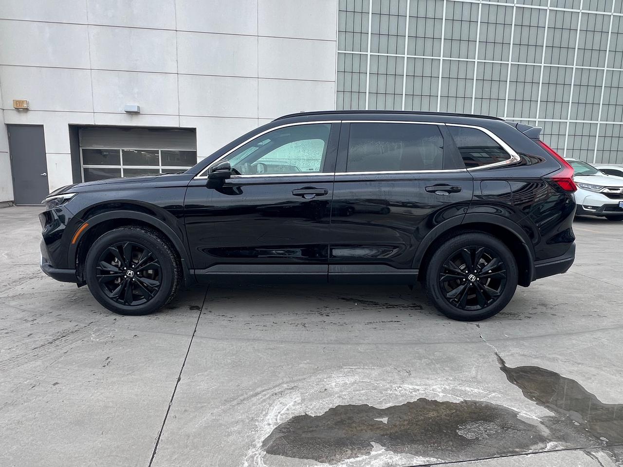 2024 Honda CR-V Hybrid Touring 4dr All-Wheel Drive Photo